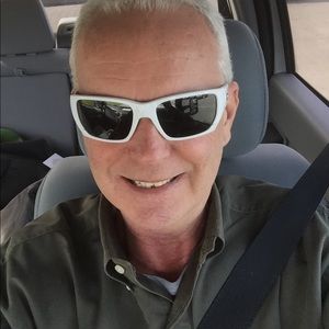 Meet your Posher, Renee